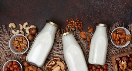 Lợi ích bất ngờ của việc uống sữa hạt thay sữa động vật