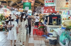 Mua sắm thả ga tại các khu chợ nổi tiếng tại Sài Gòn vào dịp cuối tuần