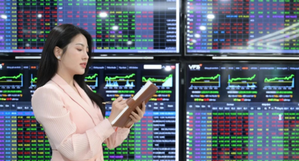 Top 10 cổ phiếu tiềm năng đáng đầu tư nhất  đang được giới phân tích đánh giá cao tại Việt Nam