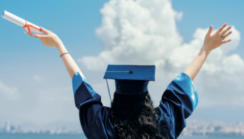 Du học tại chỗ để vững chắc hay du học truyền thống để vươn xa?